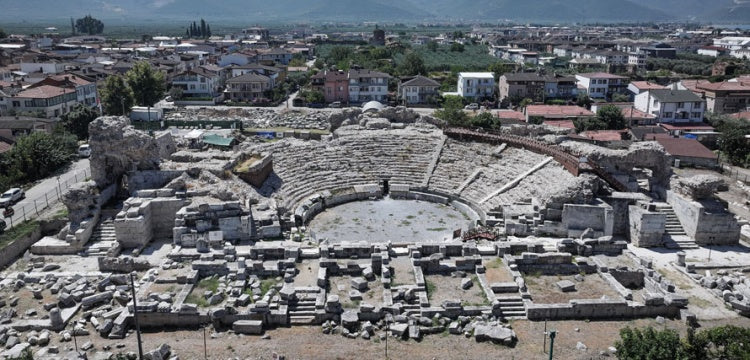 Roma Tiyatrosu’nun Altındaki  Tarih: İznik’te Veba İzleri Ortaya Çıktı
