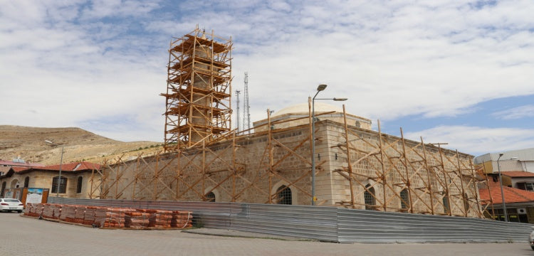 Gürün Ulu Cami Hayırseverlerin Desteğiyle Restore Ediliyor