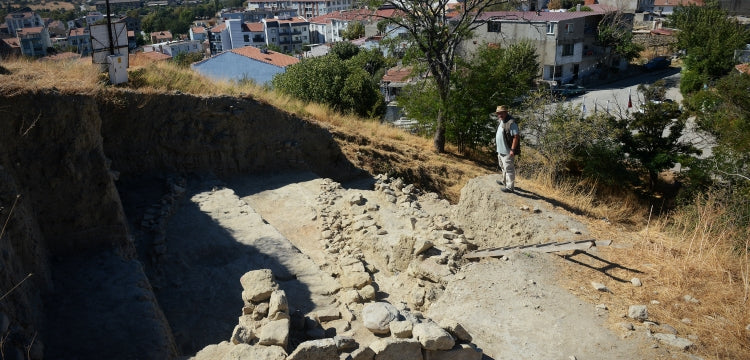Tunç Çağında Maydos'u düşman saldırılarından koruyan duvar ortaya çıktı