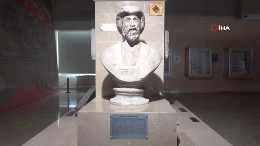 Osmanlı döneminde ilk ve tek büst... 116 yıllık Osman Bey büstü müzede sergileniyor