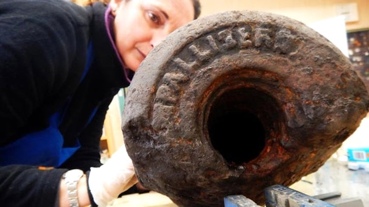 Ertuğrul Fırkateyni Kazılarında Toplar ve Gülleler Bulundu