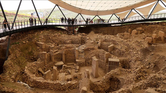 Dünyanın en eski tapınağı Göbeklitepe’ye Stonehenge modeli