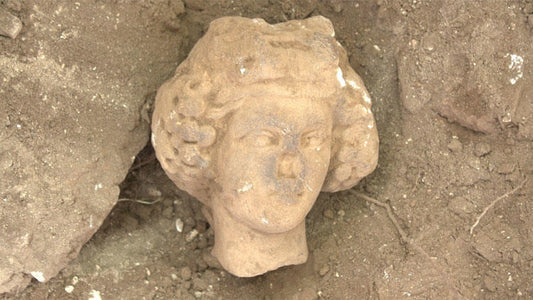 Antik kentte Dionysos’un heykel başı bulundu
