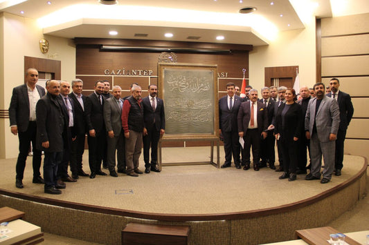Atatürk'ün cephelerde kullandığı ipek sancak artık Gaziantep'te