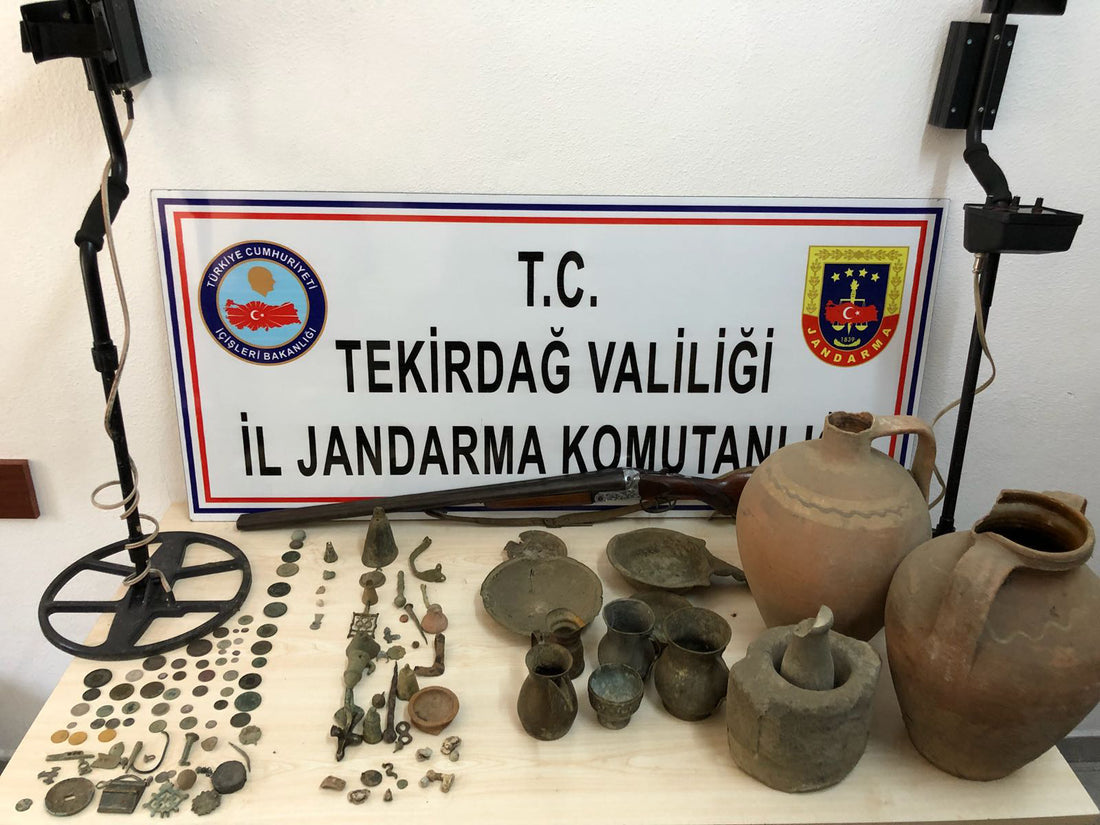 Tekirdağ'daki defineci operasyonunda tarihi eserler yakalandı