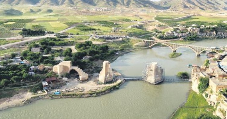 Hasankeyf’te son eserler taşınıyor