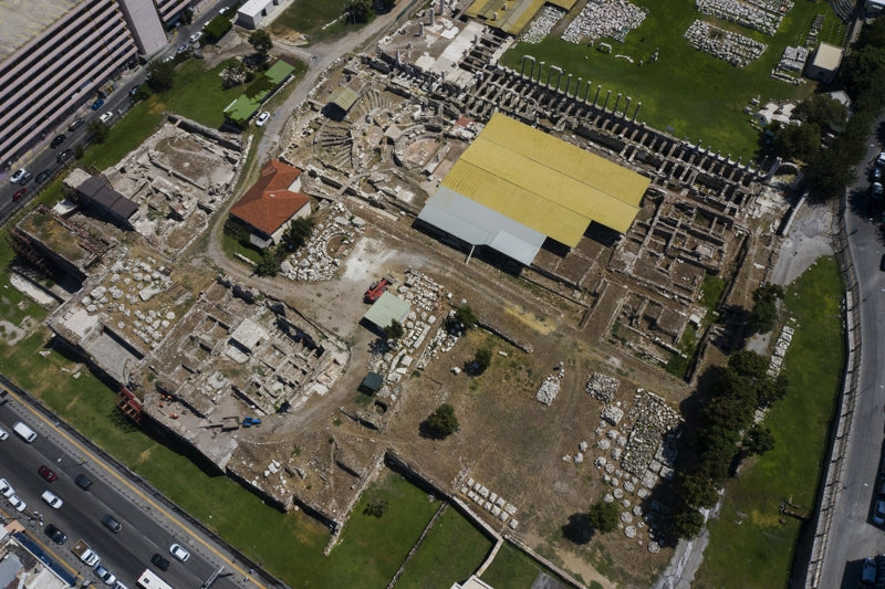 Smyrna kazılarında gymnasium kalıntıları bulundu