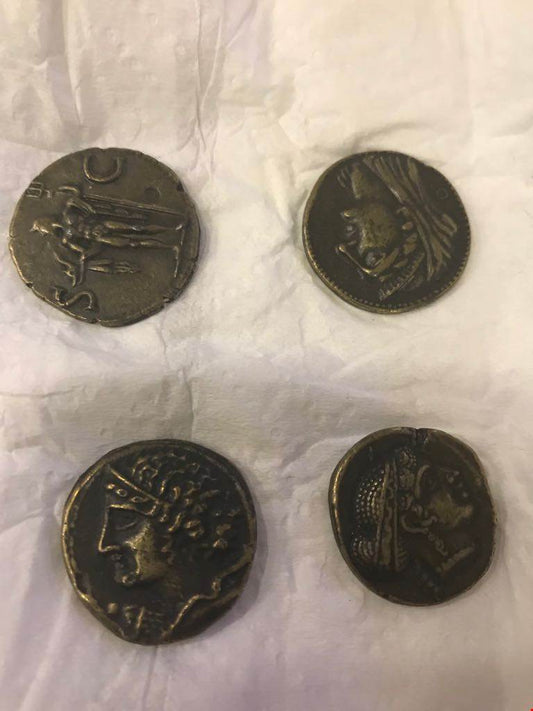 Erzincan'da Roma Sikkelerini satan şahıs yakalandı