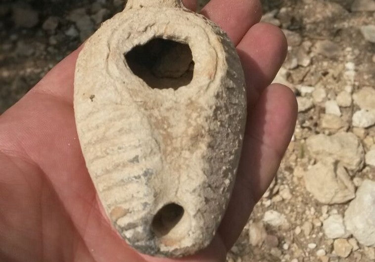 1400 Yıllık Yağ Lambası Kirpi Tarafından Günyüzüne Çıkarıldı