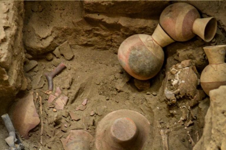 Peru’da Moche Kültürüne Ait Elit Çocuk Mezarı Bulundu