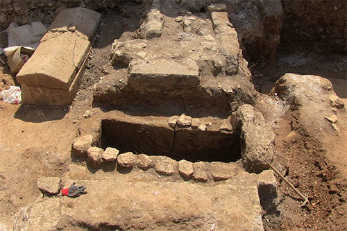 Bodrum’da İnşaat Kazısında 2500 Yıllık Mezarlara Rastlandı