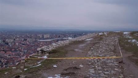 ABD’nin Onardığı Prizren Kalesi’nin Dış Cephesindeki Önemli Bir Bölümü Çöktü