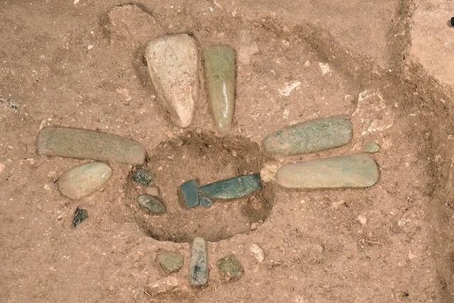 Meksika’daki 3.000 Yıllık Maya Yerleşimi Kozmosu Tasvir Ediyor