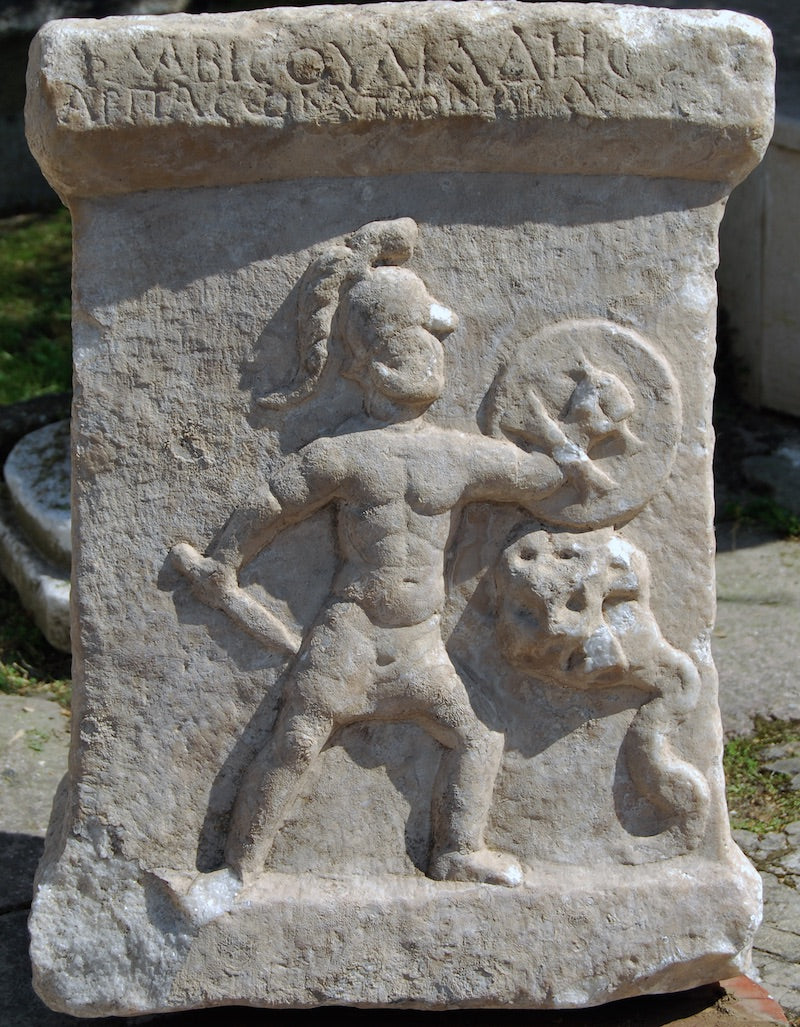 Aydın’da Herakles’in Oğlunun Savaşırken Betimlendiği Sunak Bulundu