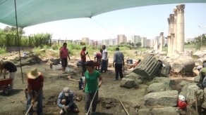 Arkeolojik Kazıya 'Patlıcan' Engeli