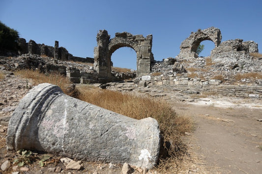 Aspendos Antik Kenti’nde İki Katlı Dükkanlar Bulundu