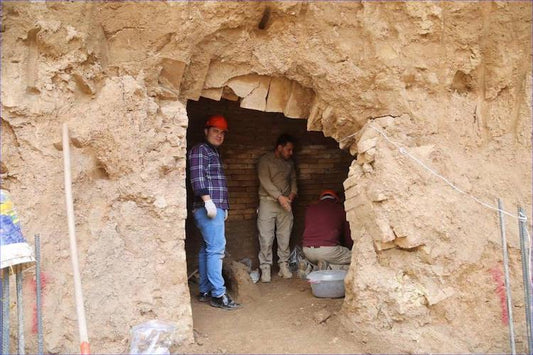 Irak’ta Asur Mezarı ve 10 İskelet Bulundu