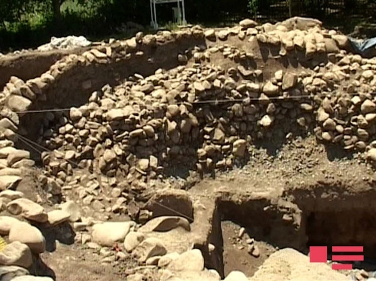 Azerbaycan’da 3000 Yıllık Tümülüs Bulundu