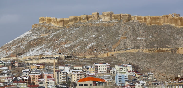 Bayburt Kalesi'ndeki arkeolojk kazılara ara verildi