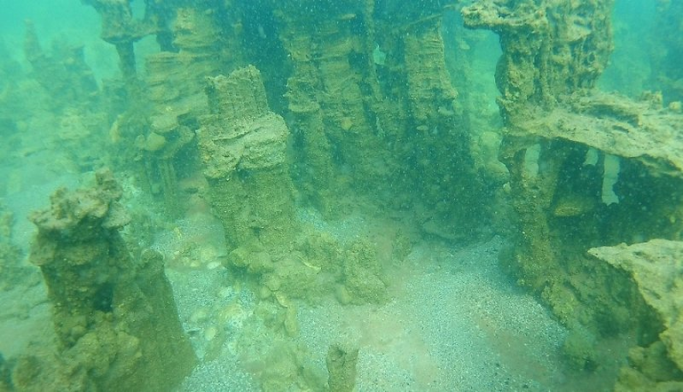 Bitlis’teki su altı peribacaları turizme kazandırılacak