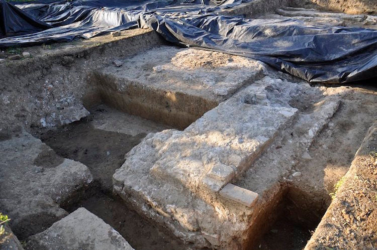 Kanuni Sultan Süleyman’nın Zigetvar’daki Mezarı Yanında Cami Bulundu