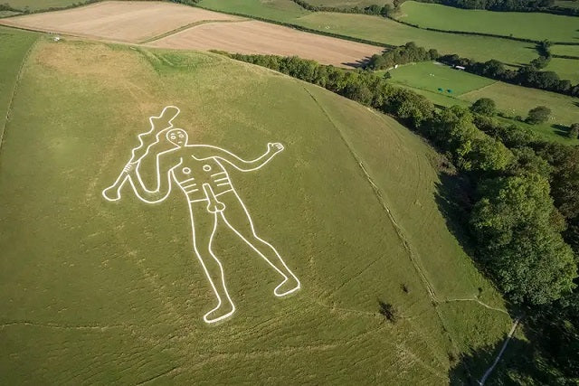 Cerne Abbas Devi, Yaklaşık 1.000 Yıl Önce Yapılmış