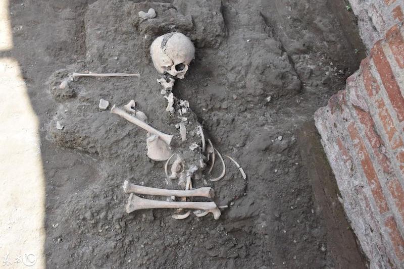 Pompeii’de İstisnai Keşif: Çocuk İskeleti