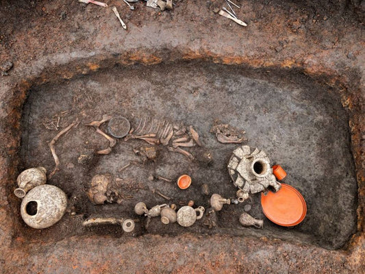 Découverte d'une sépulture d'enfant vieille de 2.000 ans, près de Clermont