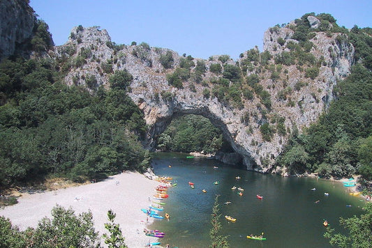 Chauvet Mağarası Resimleri Yapılırken Pont d’Arc Oradaydı