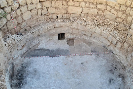 Mersin’de Aratos’a Ait Olduğu Düşünülen Anıt Mezar İnceleniyor