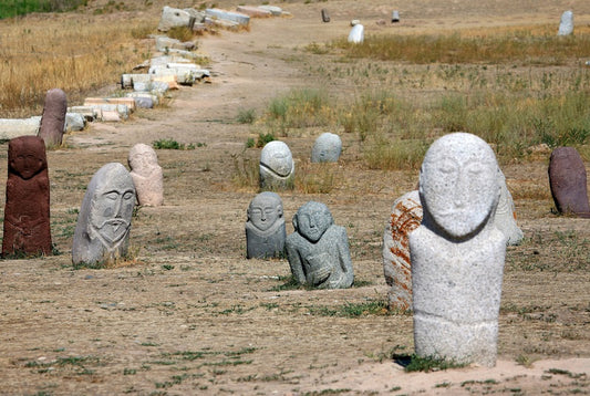 İslamiyet Öncesi Türklerde Ölü Gömme Adetleri