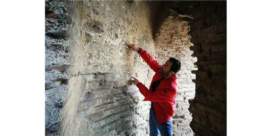 Arkeoloji Tarihine Işık Tutacak Keşif Defineciler Tarafından Talan Edildi