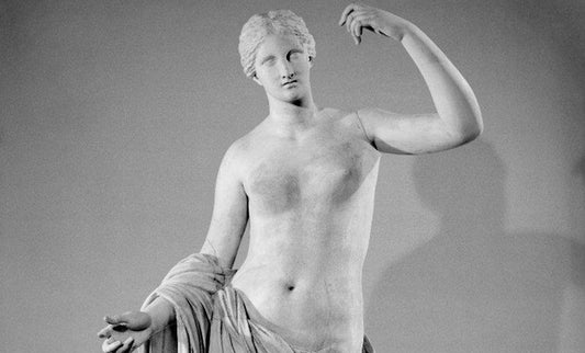 British Museum’da Sakar Bir Garson Roma Heykelinin Parmağını Kırdı