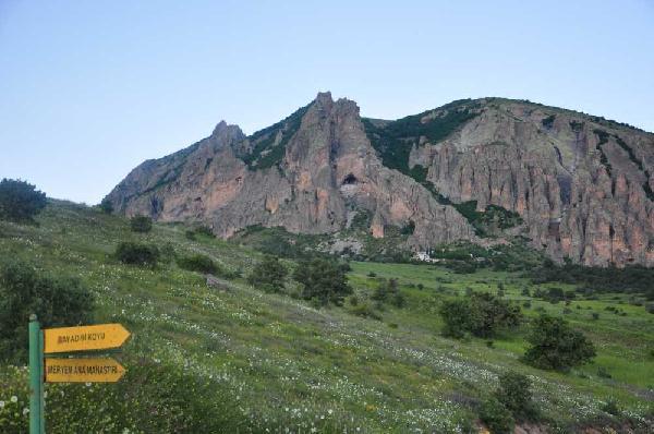 Giresun'da, Meryem Ana Manastırı restorasyonuna 'betonlaşma' eleştirisi