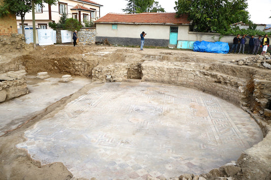 Fotoğraflarla Konya’da Bulunan Mozaikli Gymnasium