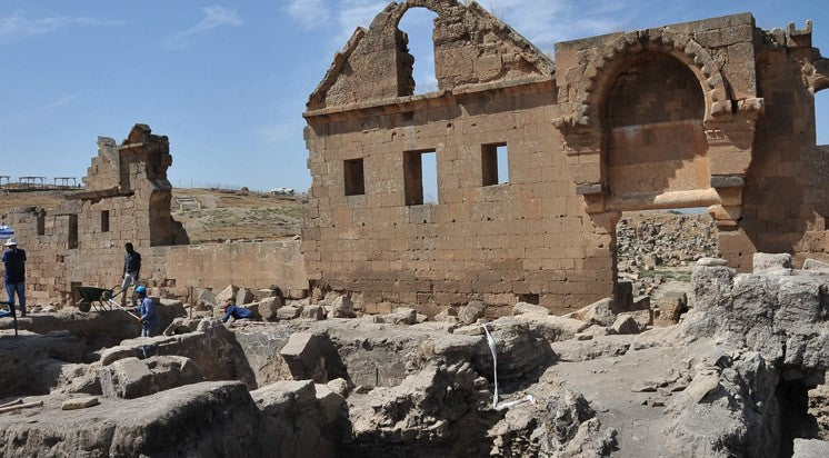 Harran’da 1250 Yıllık Hamamın Bölümleri Ortaya Çıkıyor