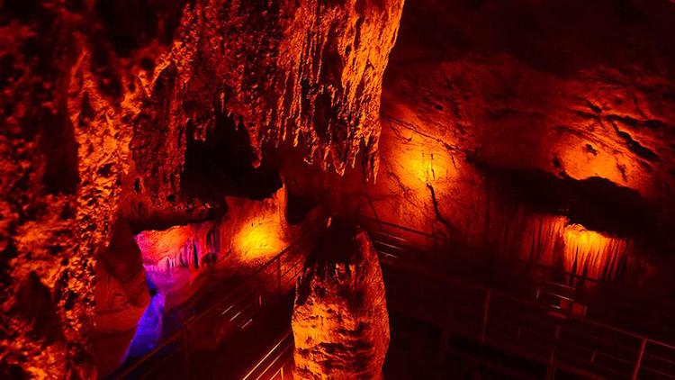 Muğla’da 8.000 Yıllık İncirliin Mağarası Ziyarete Açıldı