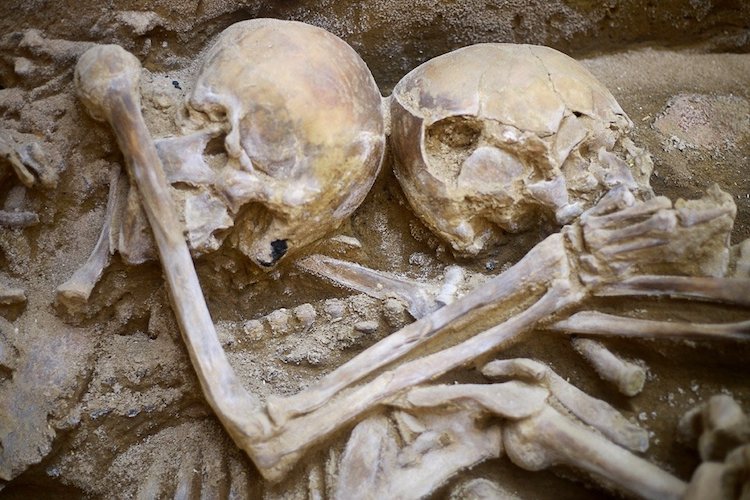 Peru’da İnka Öncesine Ait Kurban Edilmiş İnsanlar Bulundu