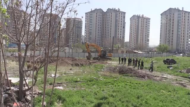 İnşaat kazısında lahit bulundu