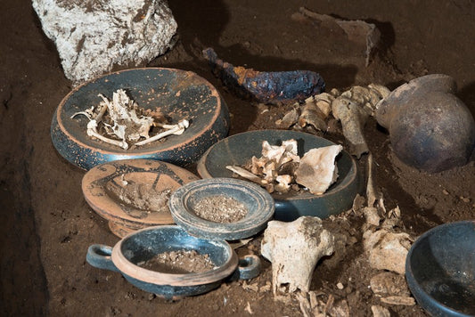 Roma’da El Değmemiş 2.400 Yıllık Mezar Ortaya Çıktı