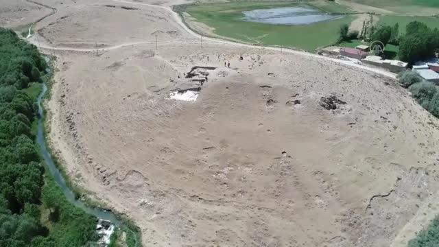İremir Höyüğü'nde ortaya çıkan buluntular Van'ın Urartu öncesi tarihine ışık tutacak
