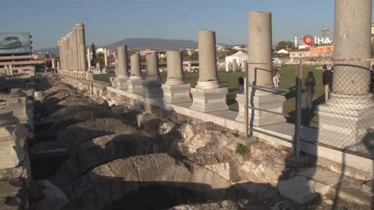 İzmir'in deprem gerçeği, Smyrna Agorası'nda da ortaya çıktı