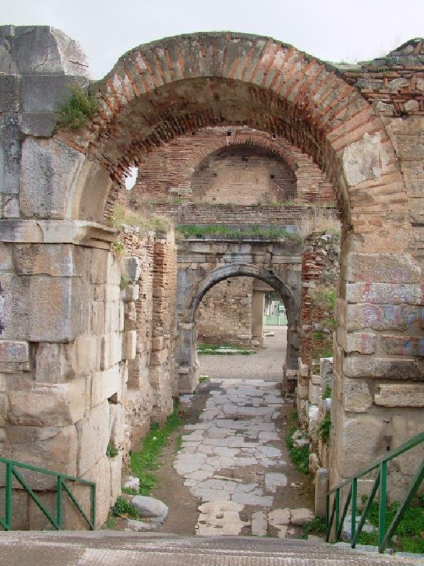 İznik’te 2000 Yıllık Kemer Restorasyon Sırasında Yıkıldı