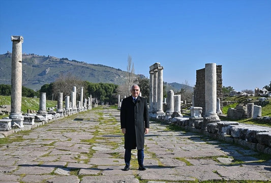 Bakan Ersoy, 'Geleceğe Miras Bergama Projesi' tanıtımında konuştu Açıklaması