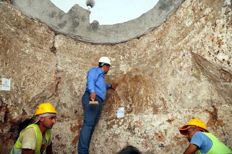 Selçuklu Hamamında 762 Yıllık Kalp Figürü Bulundu