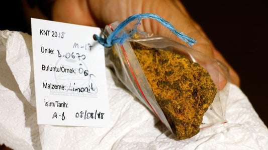 Kanlıtaş Höyüğü’nde 8000 Yıllık Kırmızı ve Sarı Boya Örnekleri Bulundu