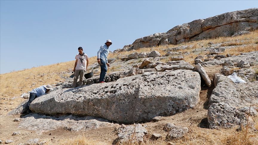 Karahan Tepe’de Dikilitaşlardan Oluşan 30 Özel Yapı Olabilir