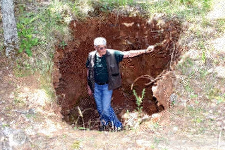 Kırklareli’nde Tarihi Taş Mezarlar Yağmalandı