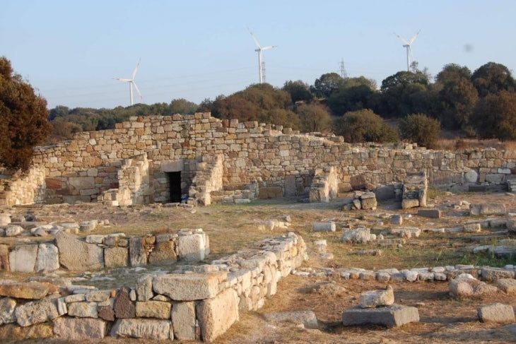 Aliağa’da Kyme Antik Kent Limanı Yok Edilmek Üzere