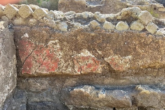 Roma Nekropolünde Gladyatör Mezar Taşı Bulundu